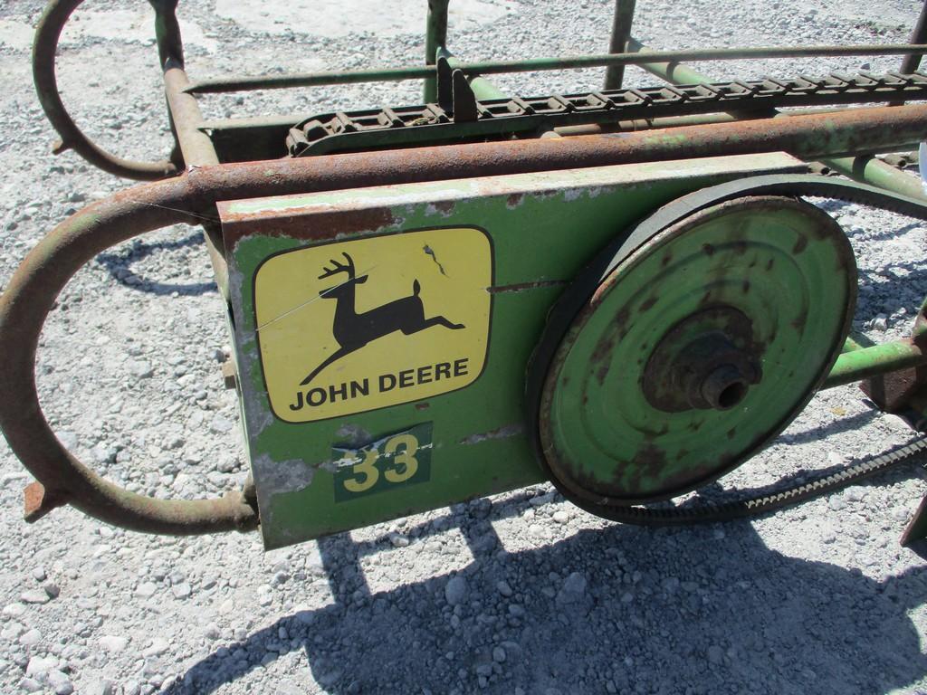 JOHN DEERE #33 HAY ELEVATOR W MOTOR