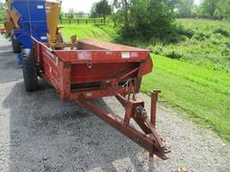 IH 530 MANURE SPREADER