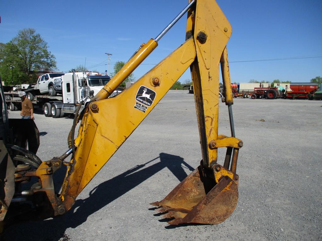 JOHN DEERE 310C BACKHOE