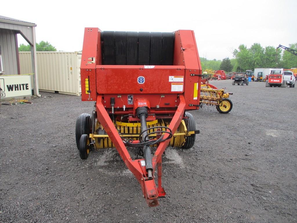 NEW HOLLAND BR730 RD BALER