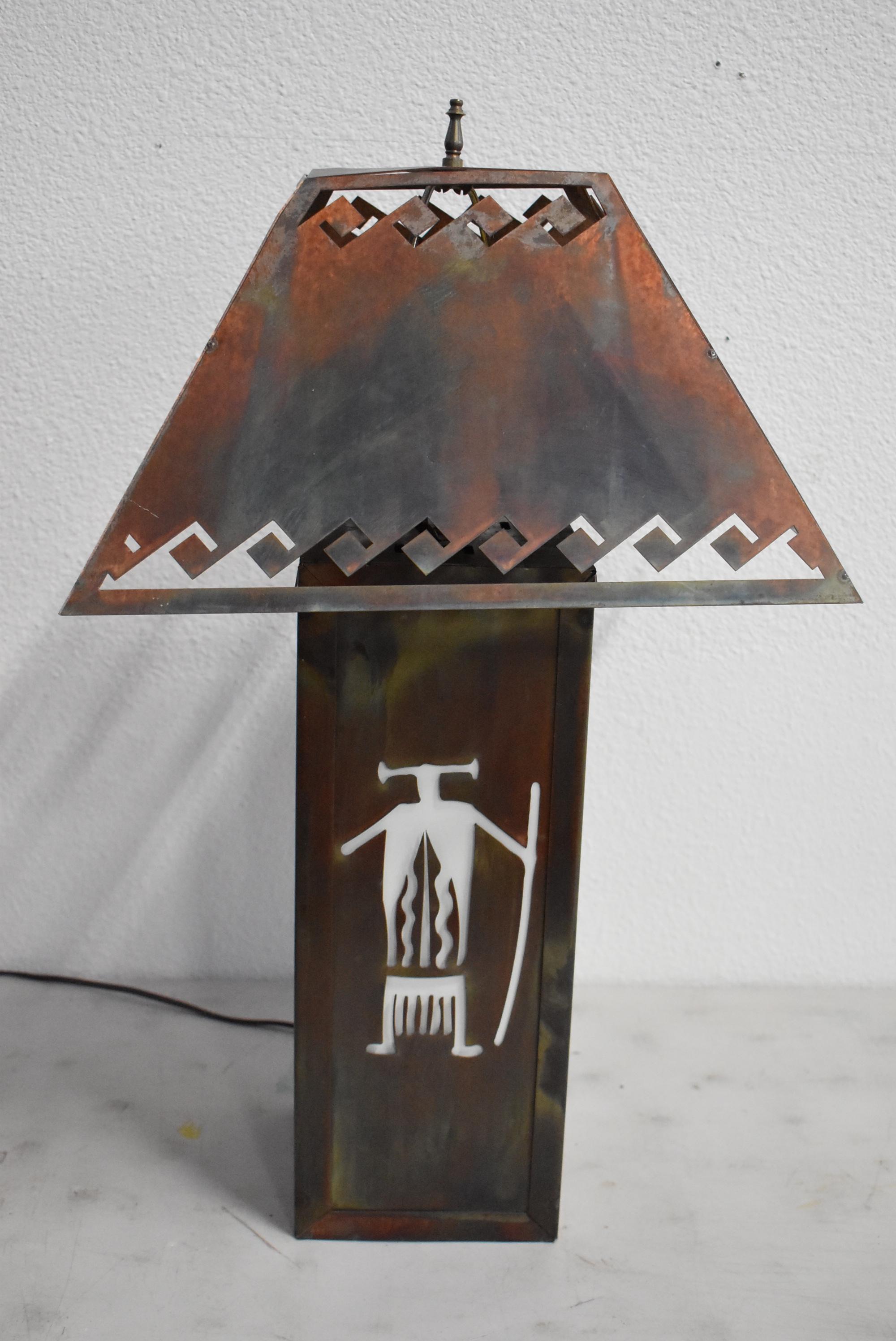 METAL ART TABLE LAMP!!