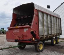Miller Pro 4100 18' Side Unload Wagon