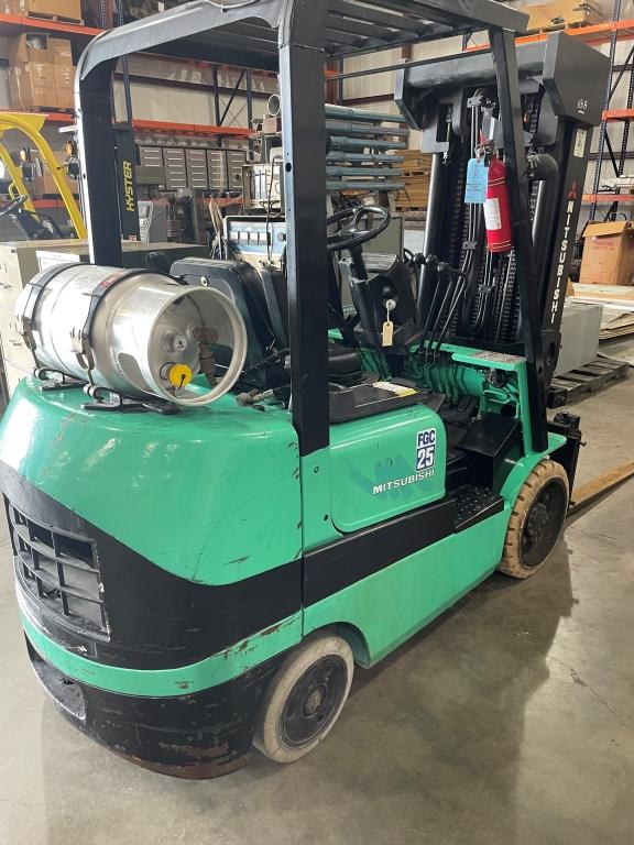 MITSUBISHI FGC25 FORKLIFT