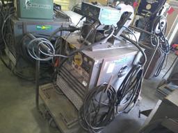 LINCOLN IDEAL DC400 ARC WELDER