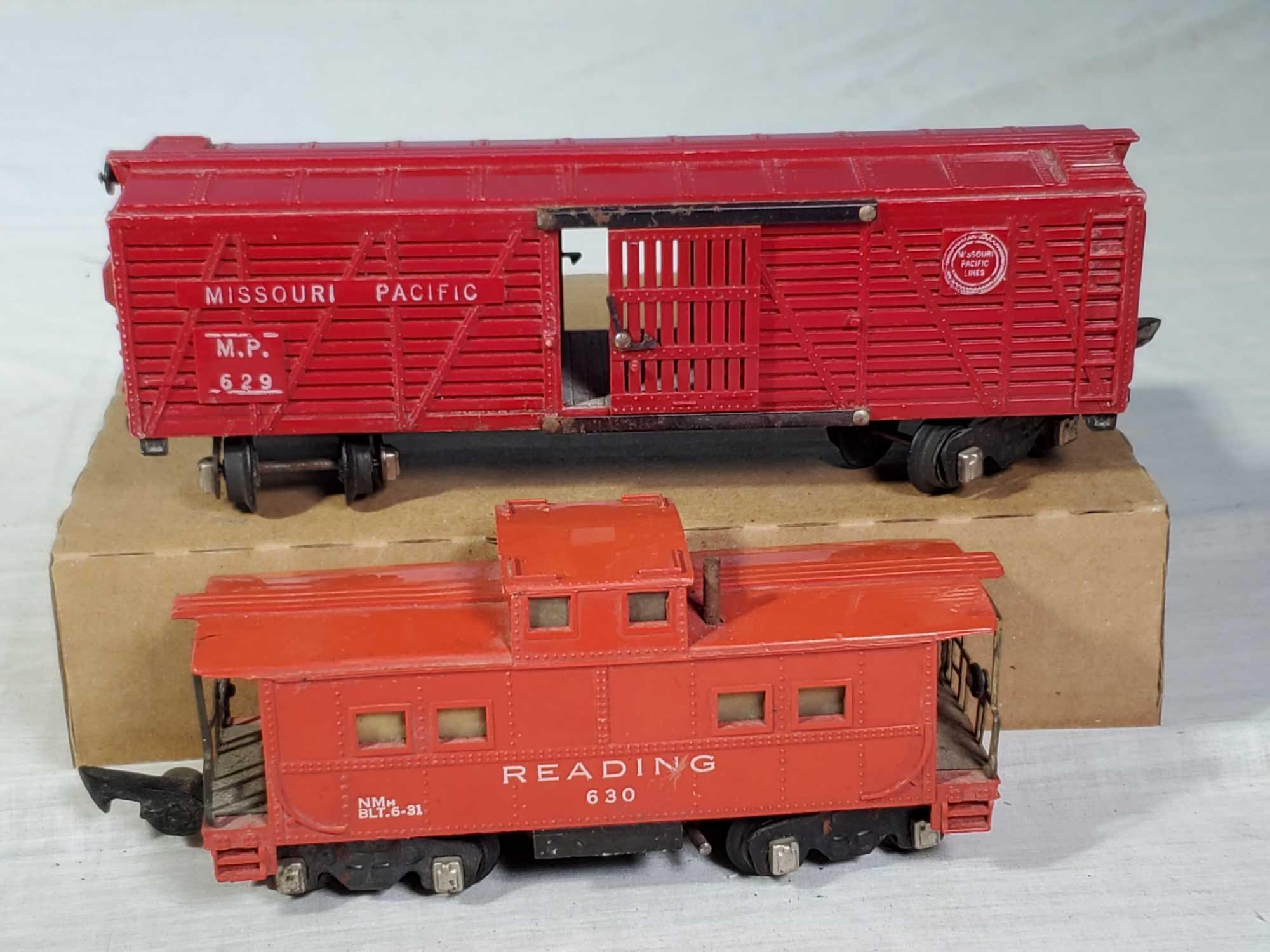 American Flyer 322 Model Railroad S Gauge Engine, Tender, Caboose, 3 Cars and Transformer