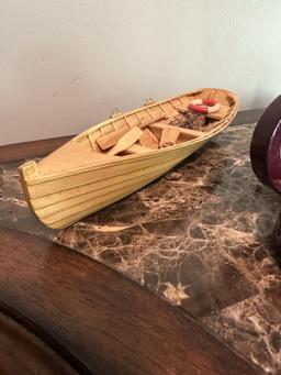 Box Lot/Canoe, Boat Décor/Compass