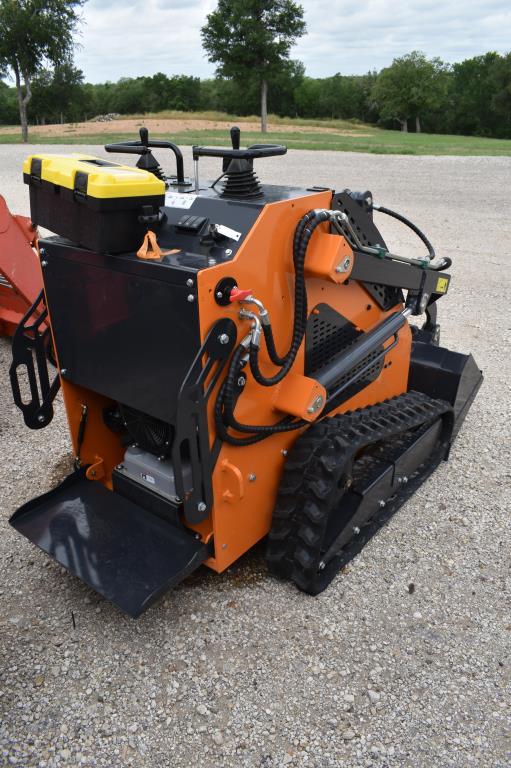 LAND HERO STAND ON SKID STEER (SERIAL # J01000285) (K)