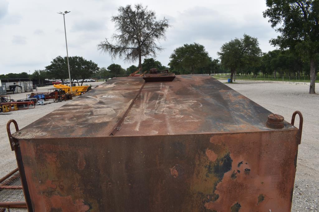 2000 GALLON WATER TANK TRUCK