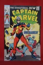 CAPTAIN MARVEL #17 | KEY GIL KANE COVER FEATURING CAPTAIN MARVEL IN NEW SUIT