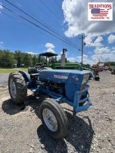 Ford 2000 Tractor