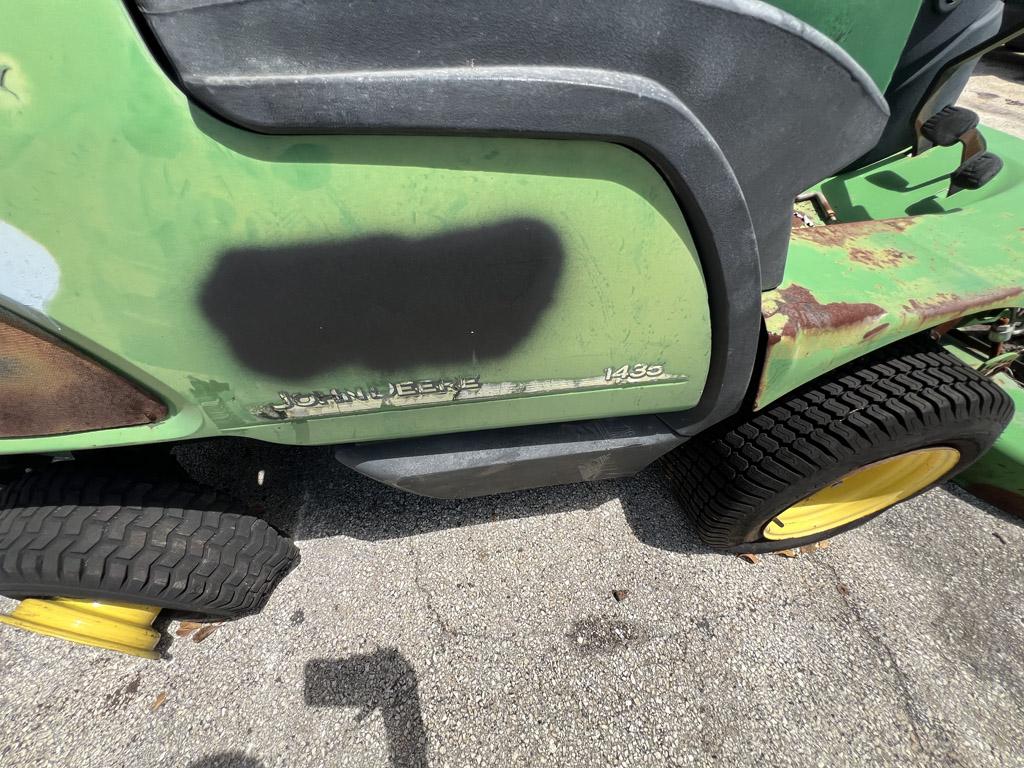 2004 John Deere Commercial Mower