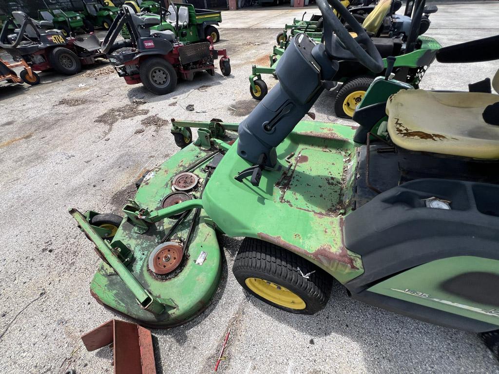 2004 John Deere Commercial Mower