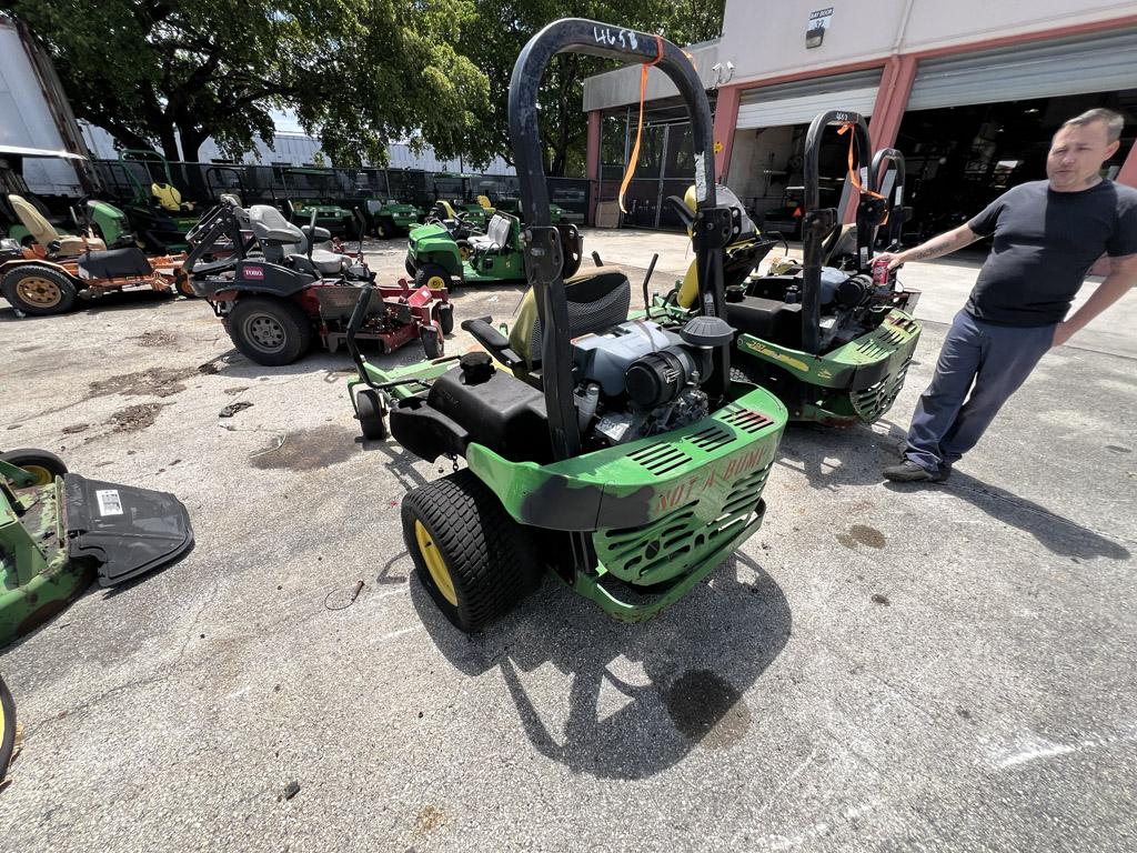 2007 John Deere ZTRAK Commercial Mower