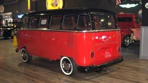 1972 Volkswagen Transporter Kombi 15- Window Bus