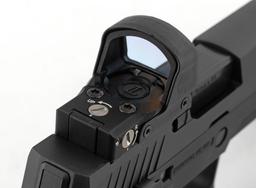 *Sig Sauger P320 with Leupold Red Dot Sight