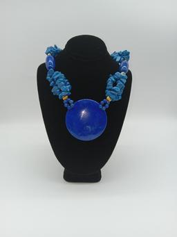 Stunning Vintage Royal Blue Stone Pendant Necklace