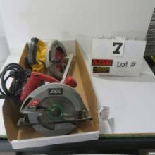 (1) 7 1/4" Skil Saw & (1) DeWalt 7 1/4" Circular Saw