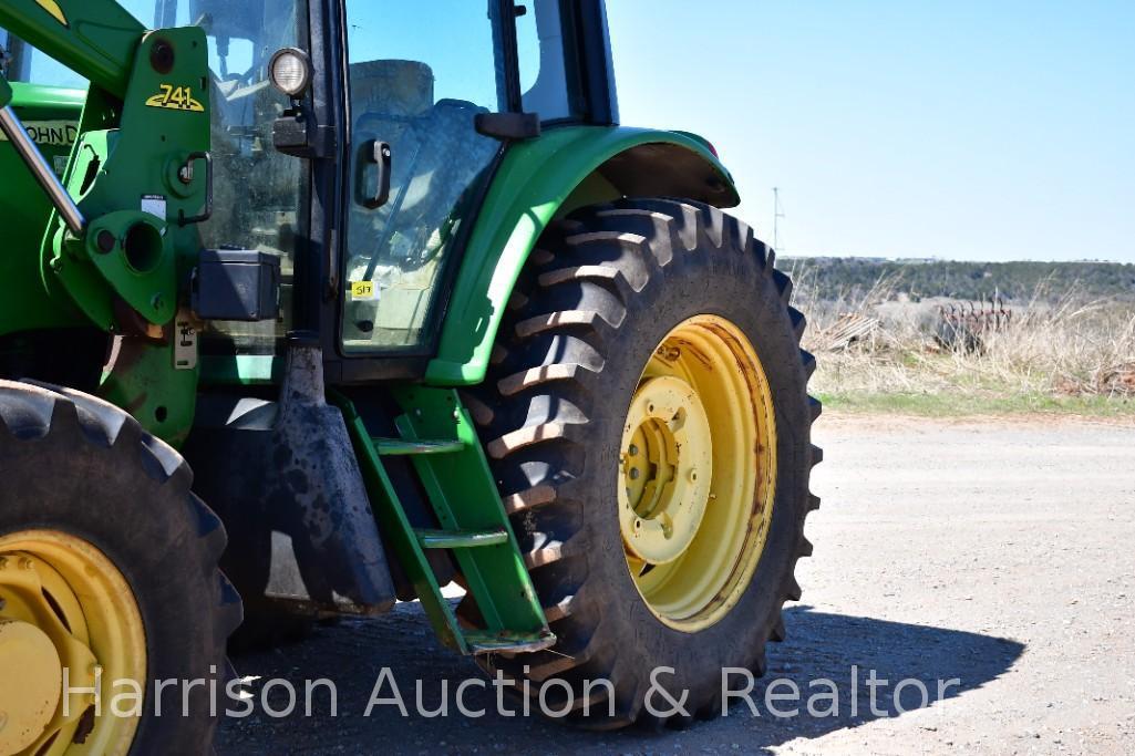 2010 JOHN DEERE 7230 WITH QUICK ATTACH