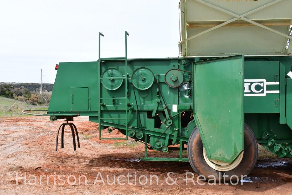 KMC 2 ROW PEANUT COMBINE