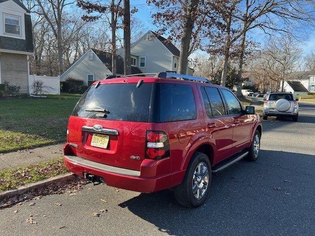 2010 Ford Explorer