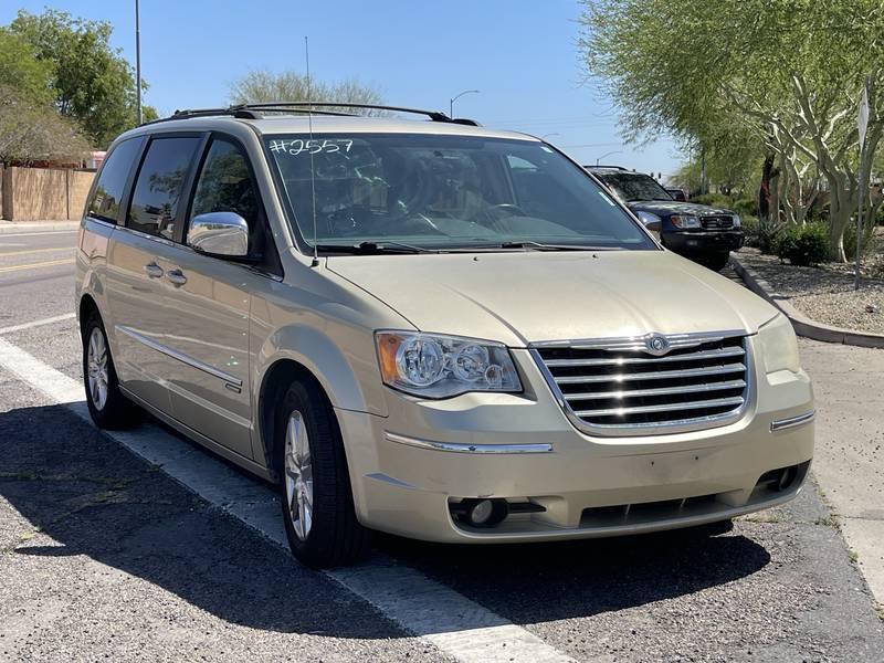 2010 Chrysler Town &#38; Country Touring 4 Door Mini Van