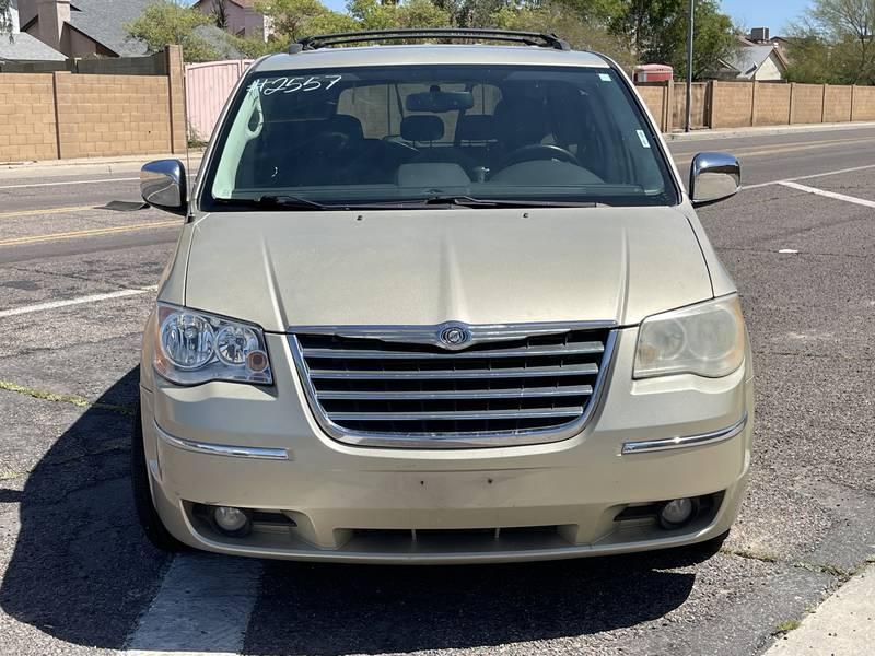 2010 Chrysler Town &#38; Country Touring 4 Door Mini Van