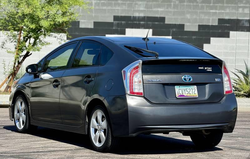 2012 Toyota Prius Five 4 Door Hatchback