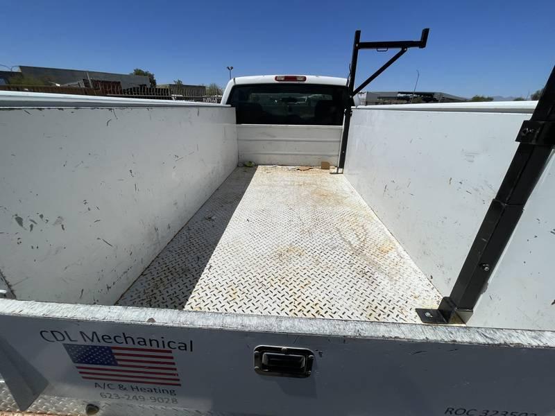 2007 Chevrolet Silverado 2500HD 2 Door Utility Truck