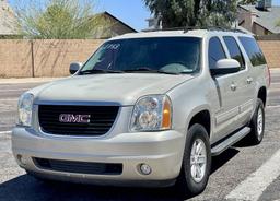 2014 GMC Yukon XL SLT 4 Door SUV