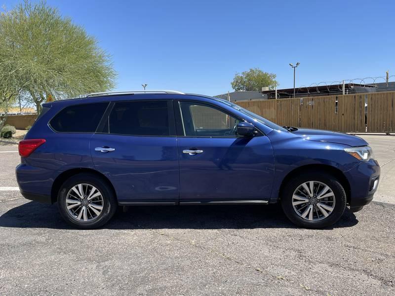 2018 Nissan Pathfinder SV 4 Door SUV