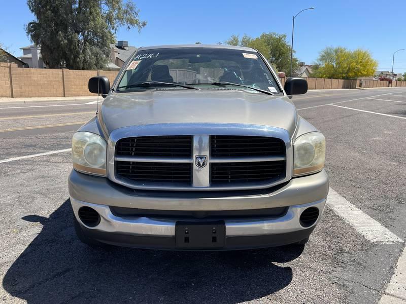 2006 Dodge Ram 1500 4 Door Crewcab Pickup Truck