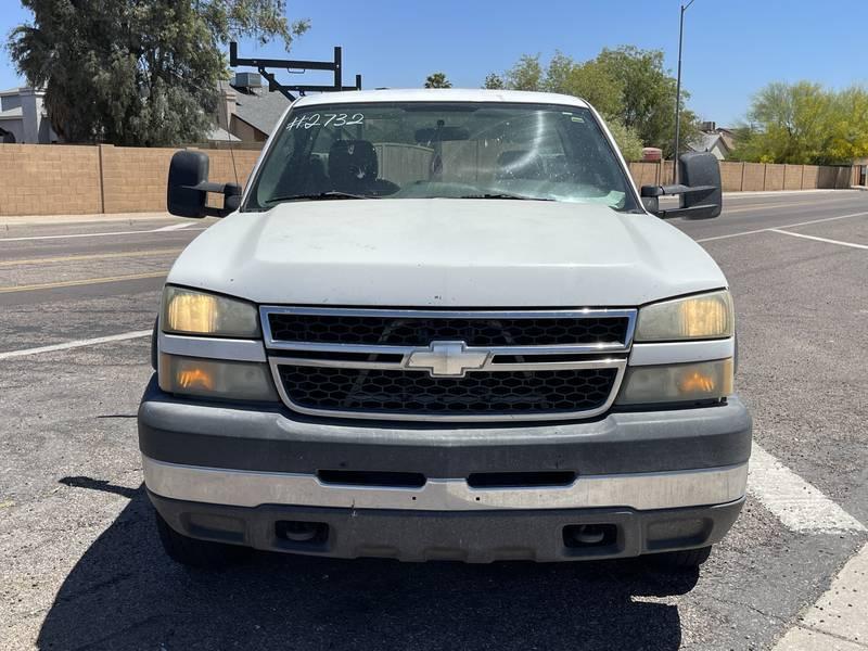 2007 Chevrolet Silverado 2500HD 2 Door Utility Truck