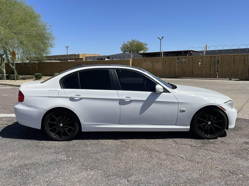 2009 BMW 3 Series 328i xDrive 4 Door Sedan