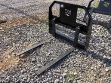 KC 42" ADJUSTABLE SKID STEER FORKS