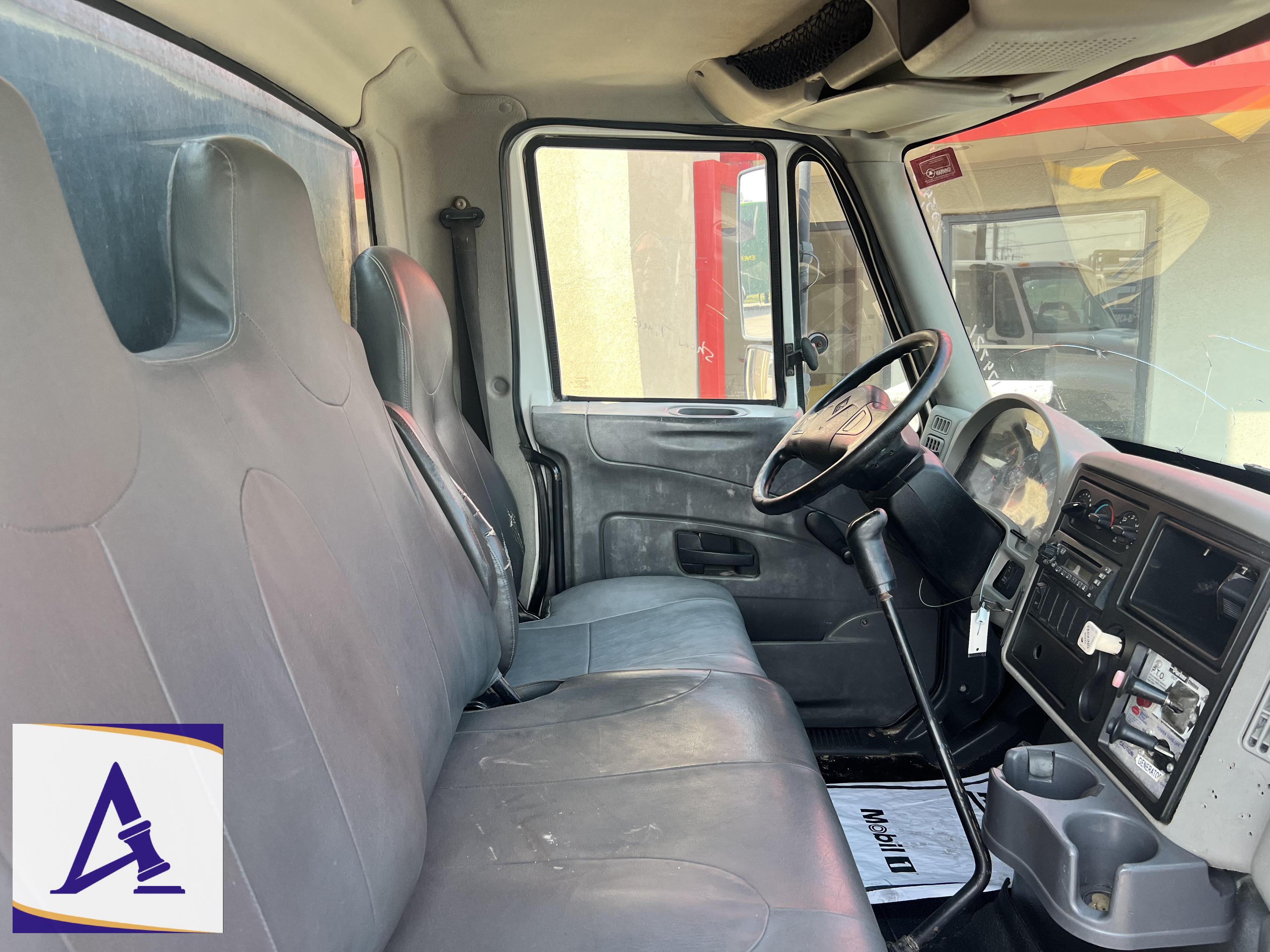 2010 International 4300 Wireline Truck with Only 20,546 Miles! Incredible!