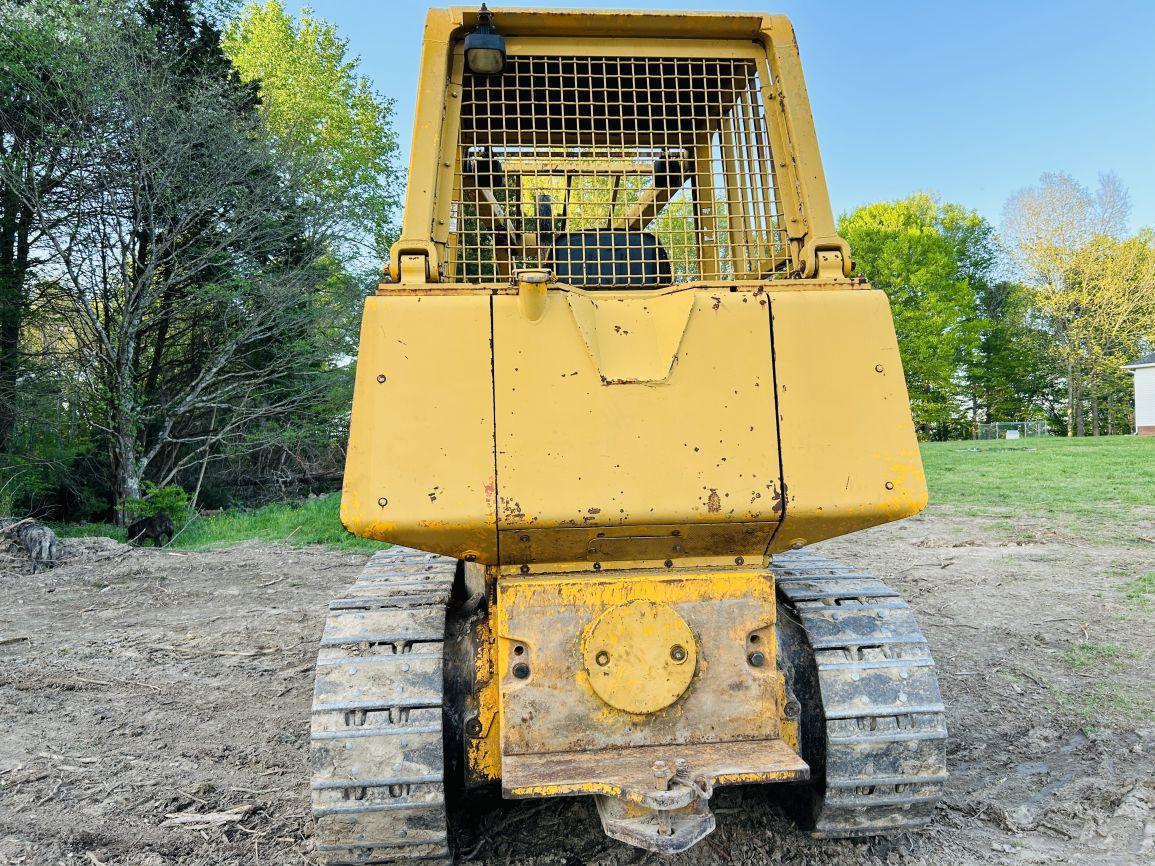 1987 John Deere 755B Crawler Loader