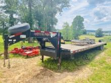 2018  Texas Pride Dual T/A Gooseneck Trailer