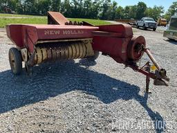 New Holland 268 square baler