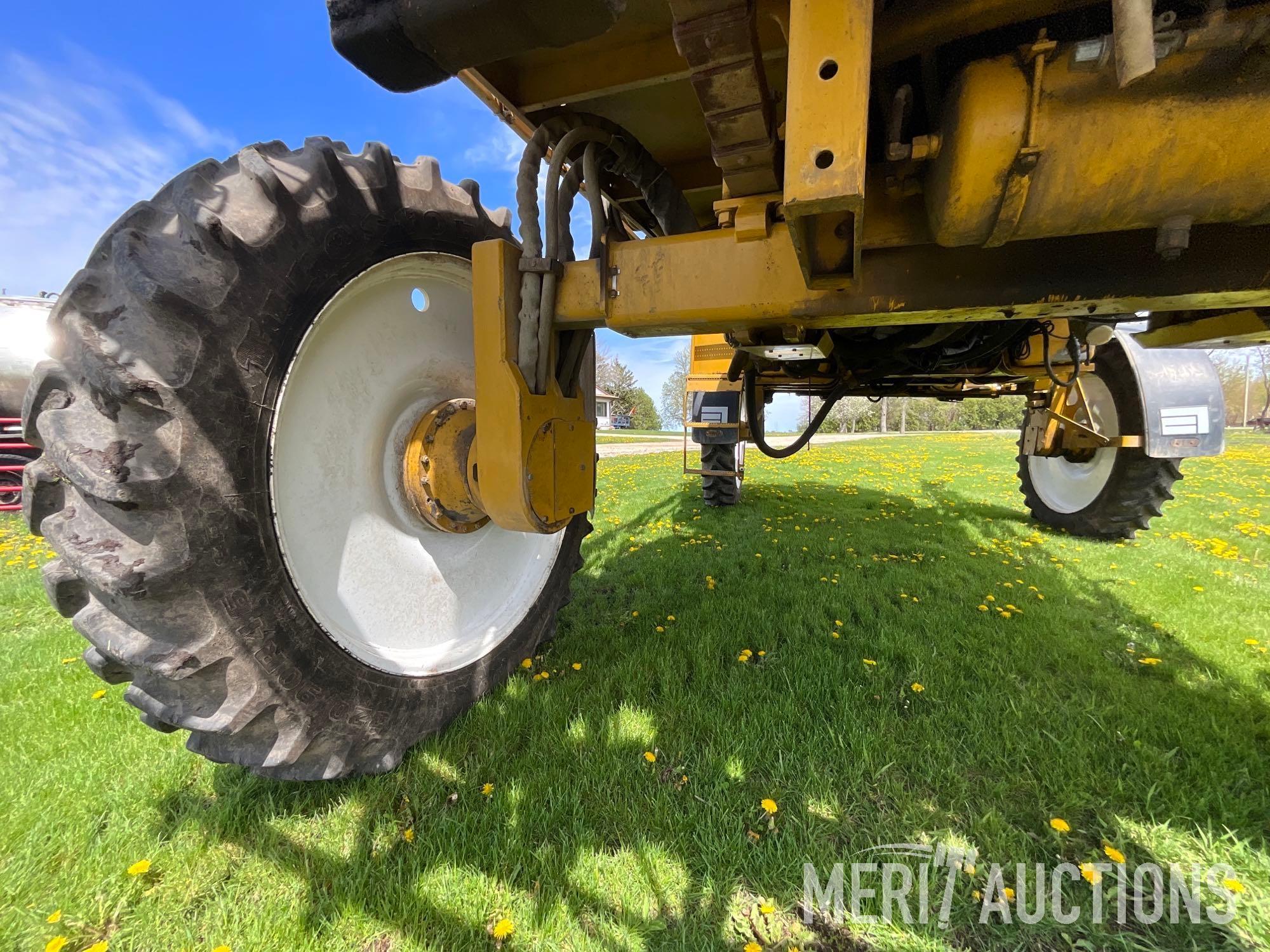 1996 854 Rogator Sprayer