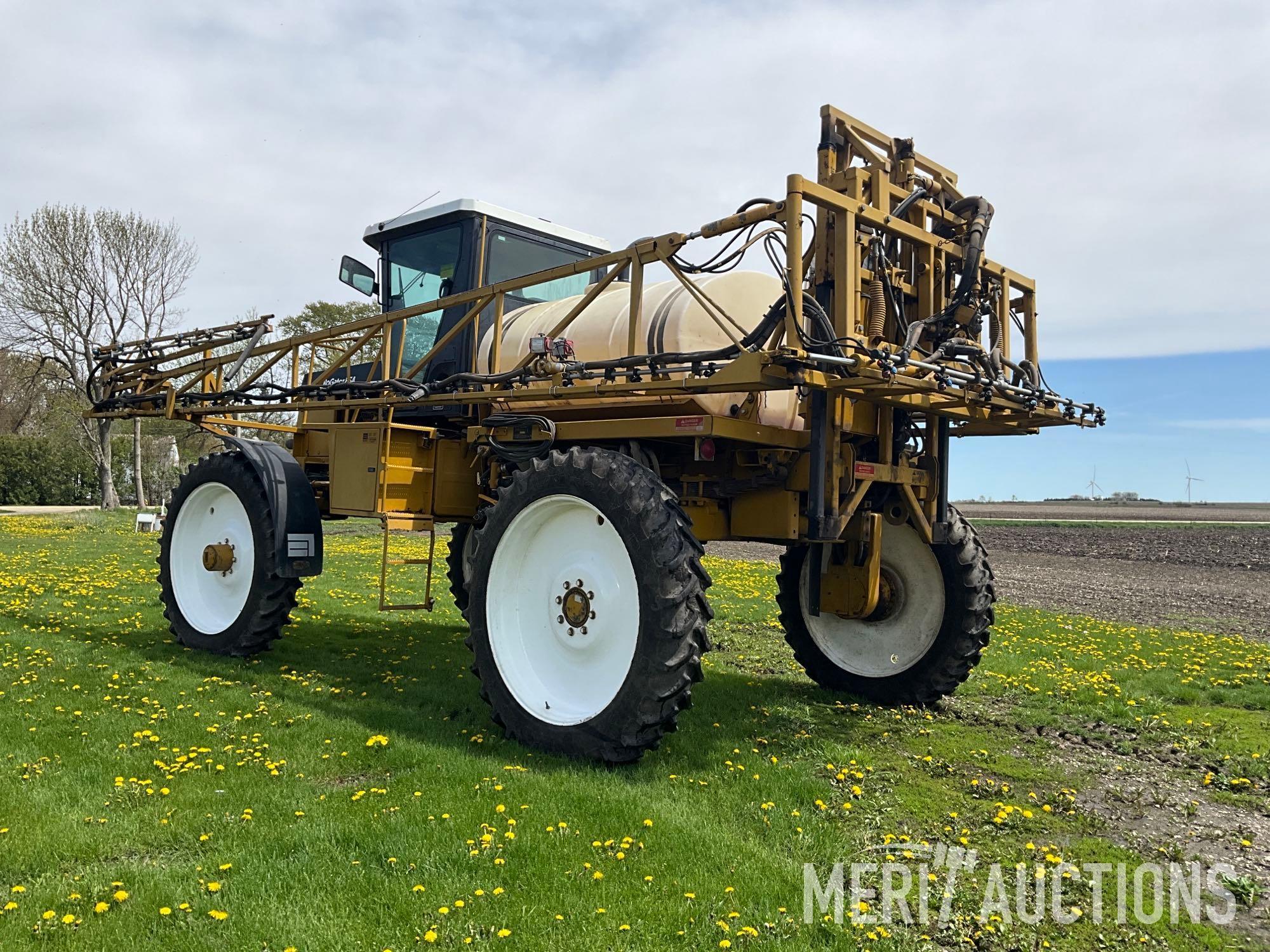 1996 854 Rogator Sprayer