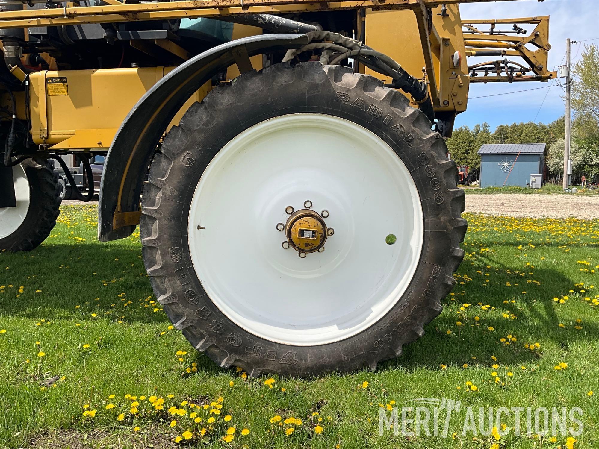 1996 854 Rogator Sprayer