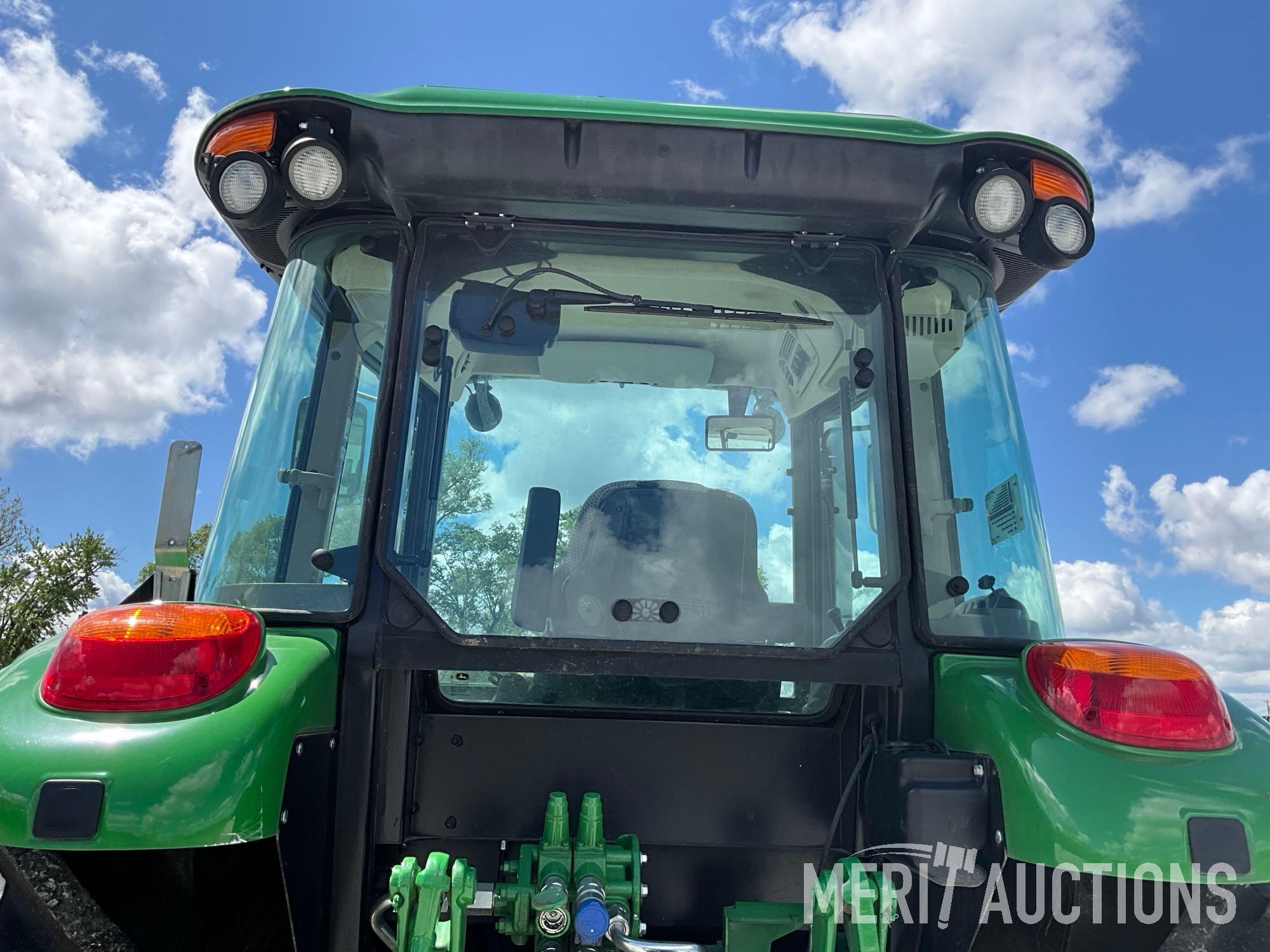 2021 John Deere 6120E