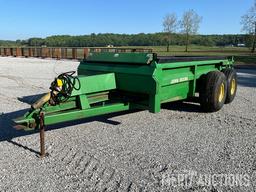 John Deere 785 Manure spreader