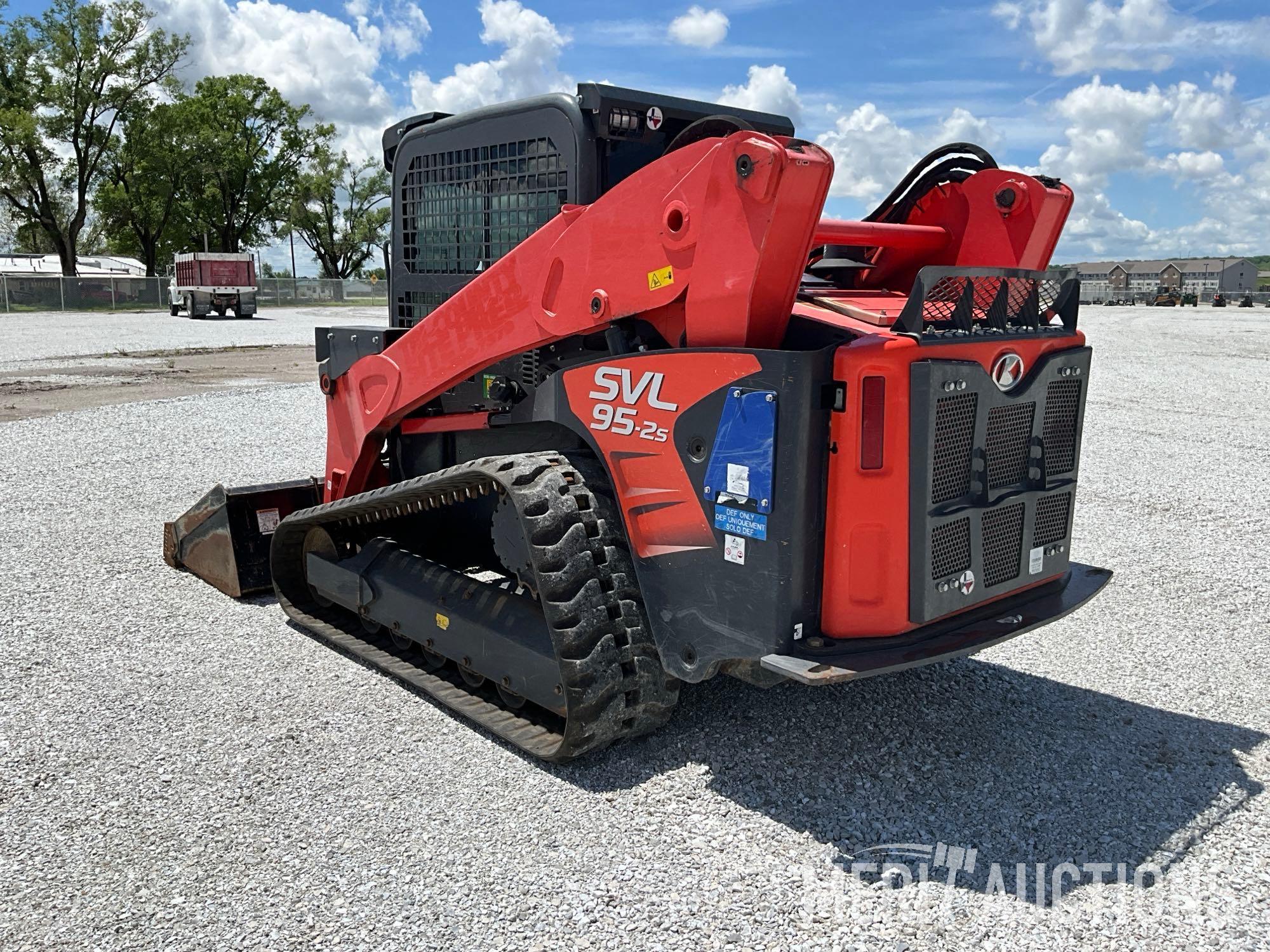 2019 Kubota SVL95-2s skid loader