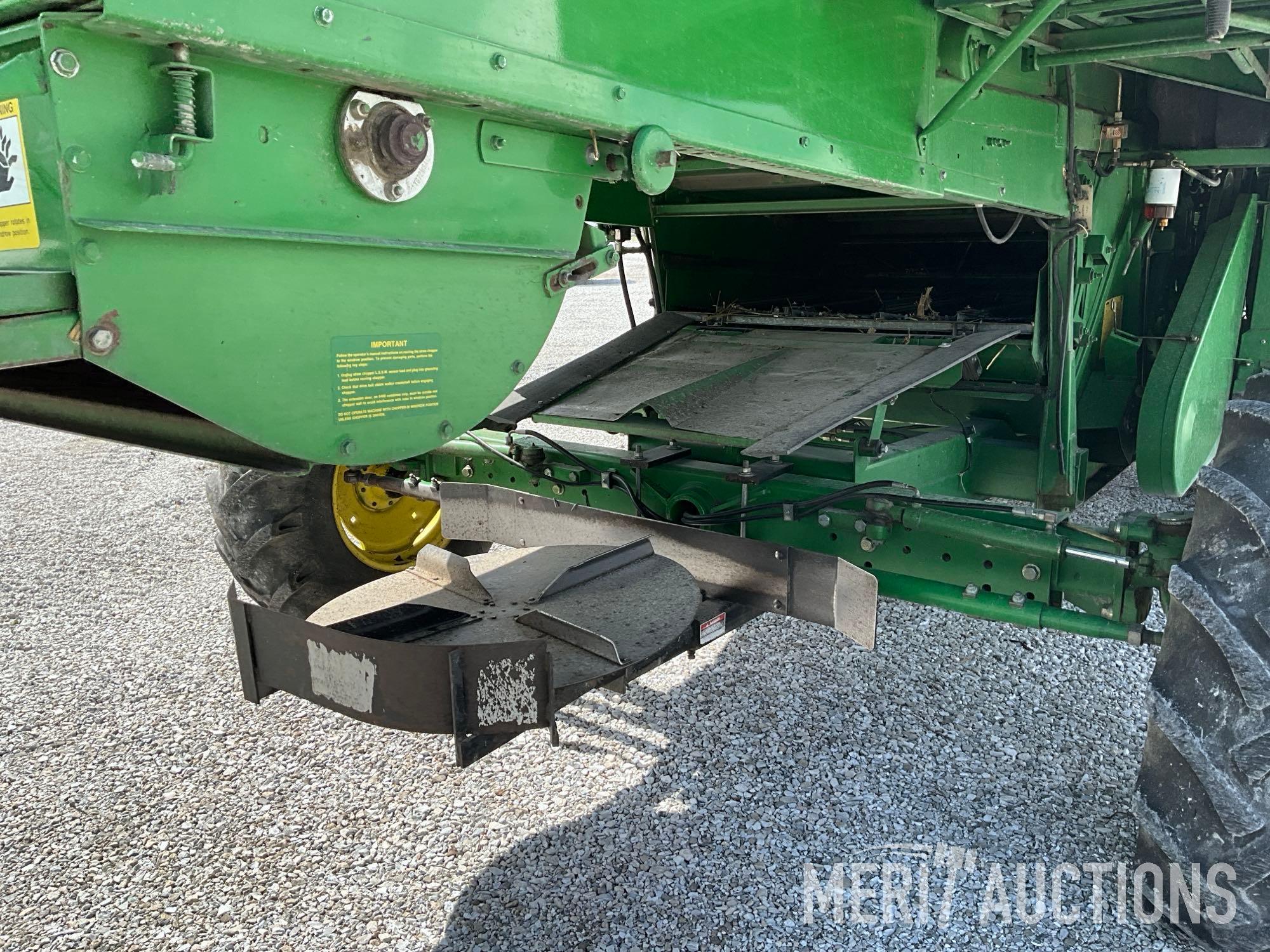 1989 John Deere 9500 Combine