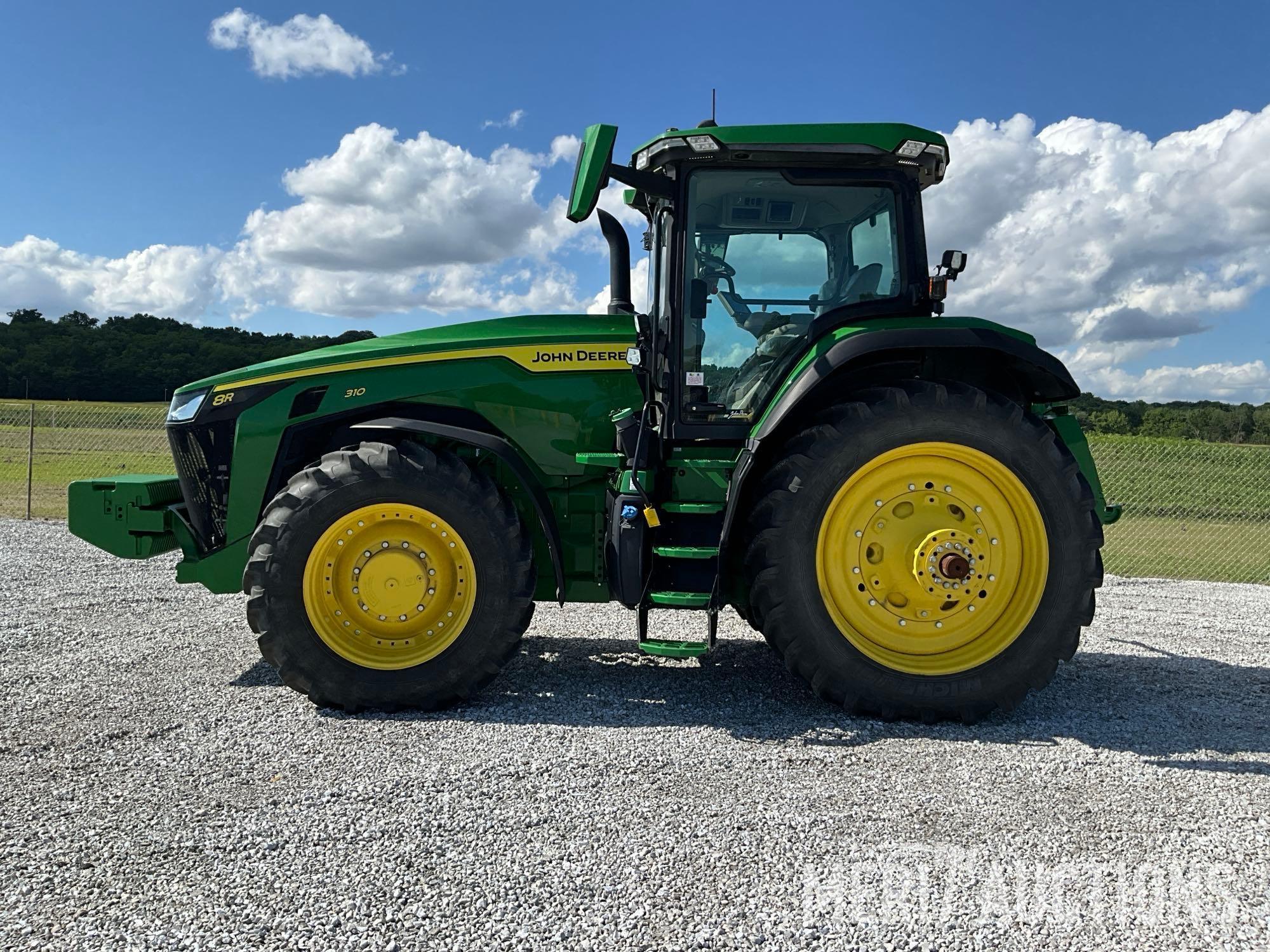 2022 John Deere 8R 310 MFWD Tractor