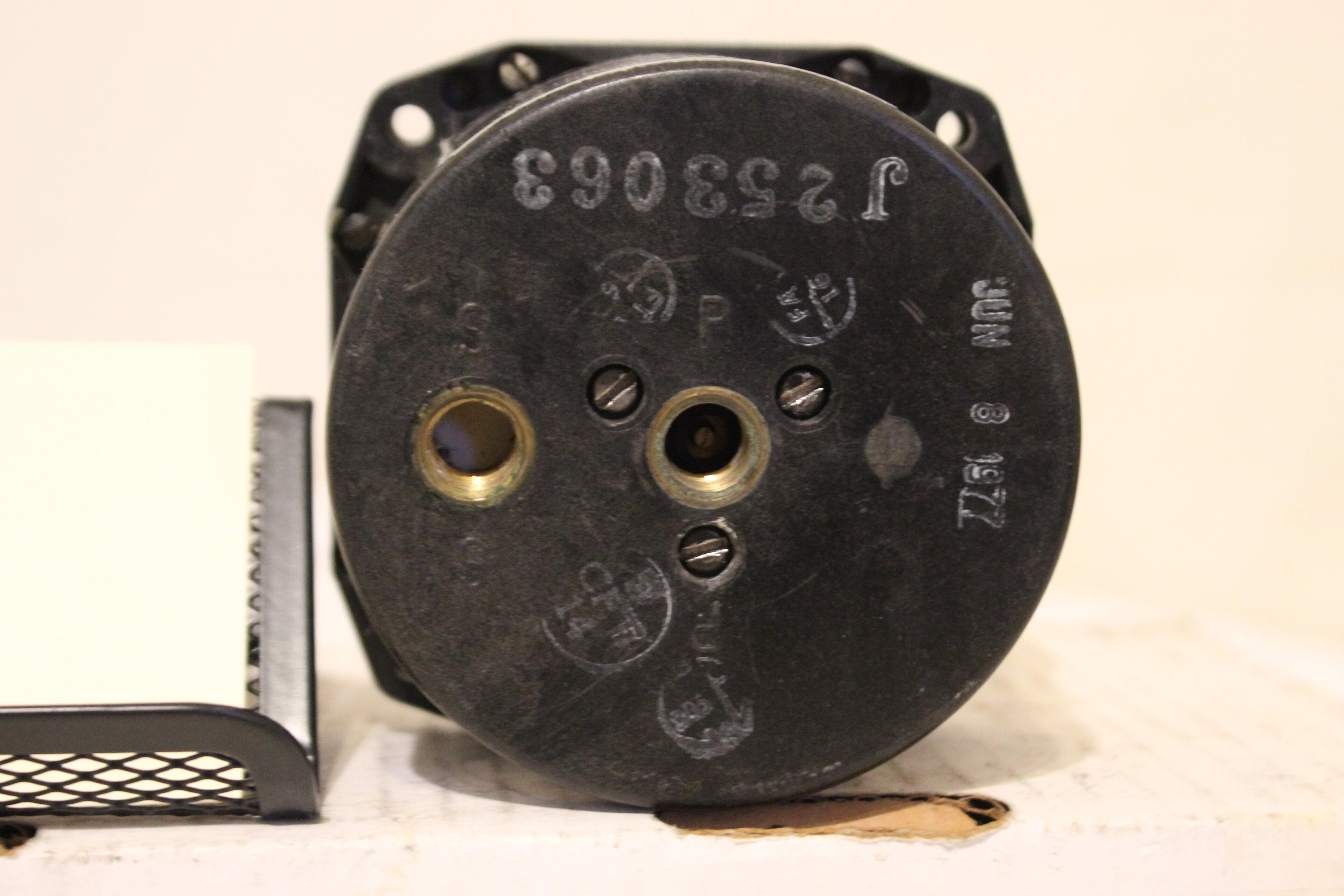 Cessna Airspeed Indicator Model Ea-5173 Pn Ea-5173-0210-ces