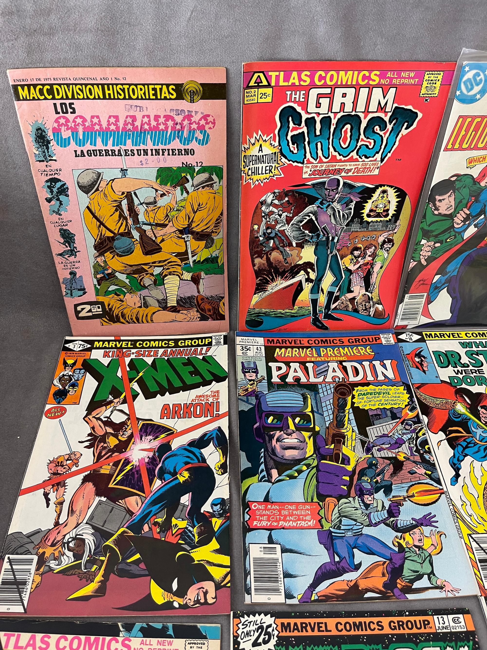 VINTAGE COMIC BOOK COLLECTION DC AND MARVEL COMICS LOT 20