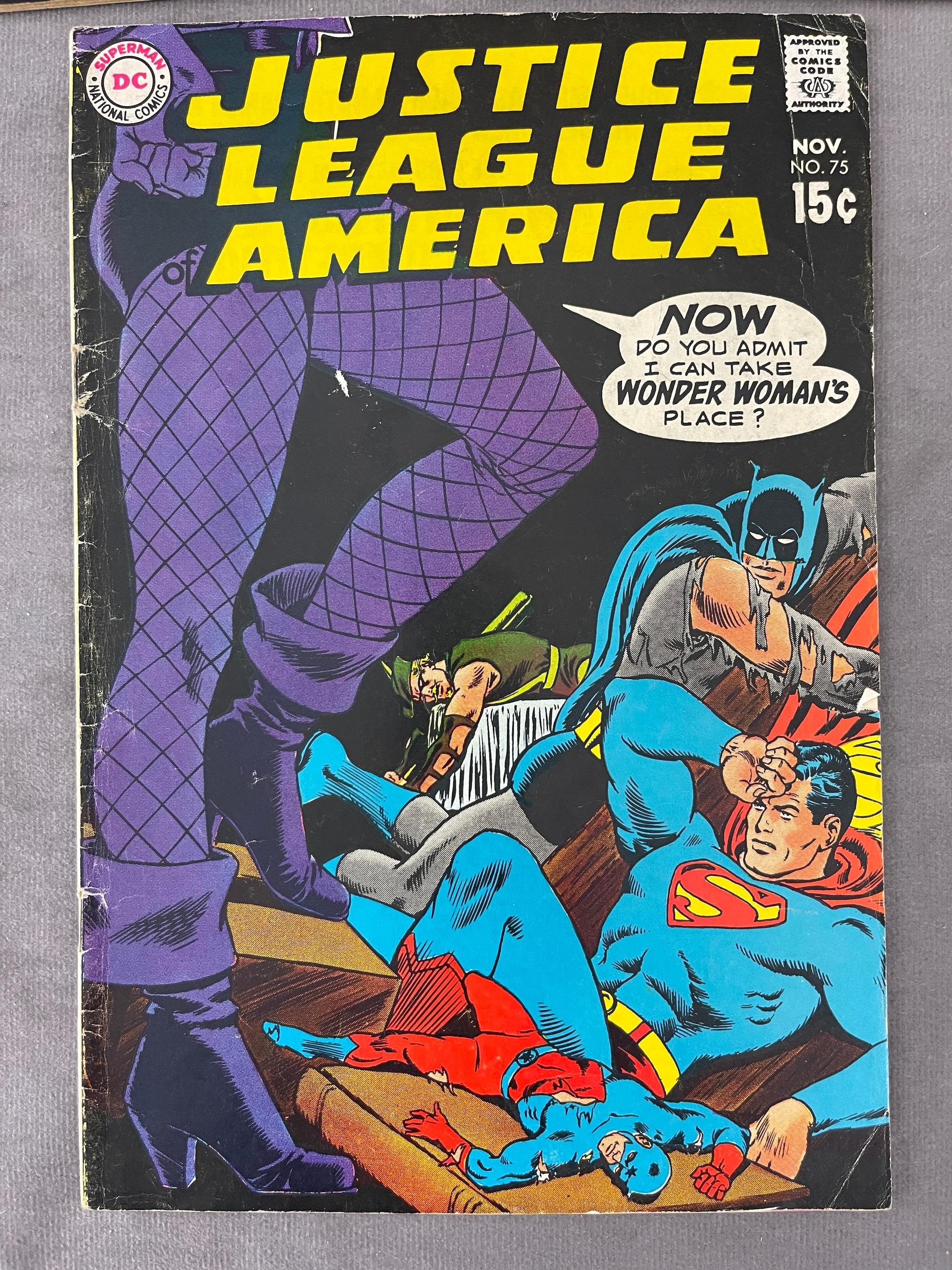 VINTAGE COMIC BOOK COLLECTION JUSTICE LEAGUE OF AMERICA 32, 75, 33, LOT 3