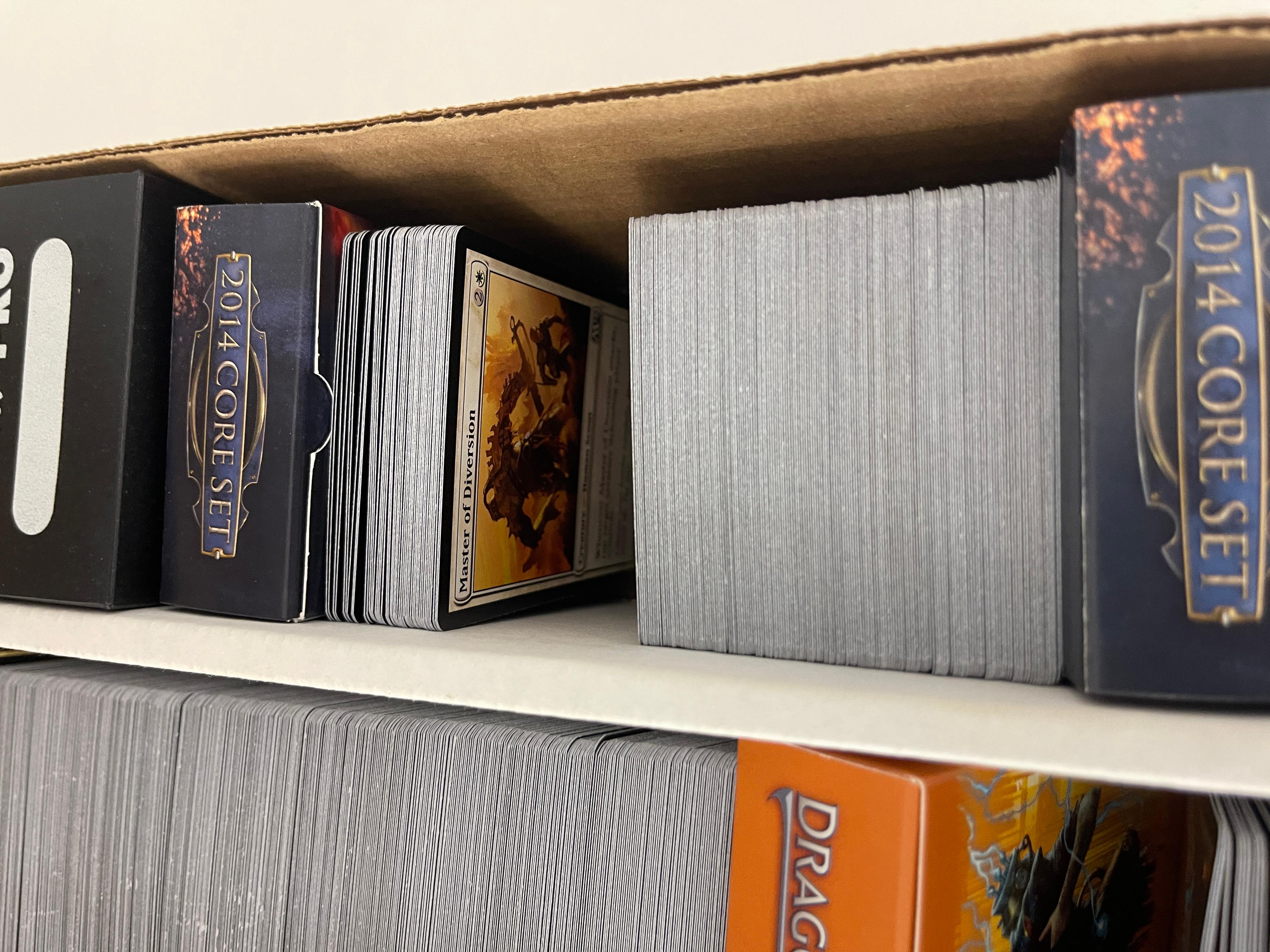 Huge Magic the Gathering Card Collection Lot